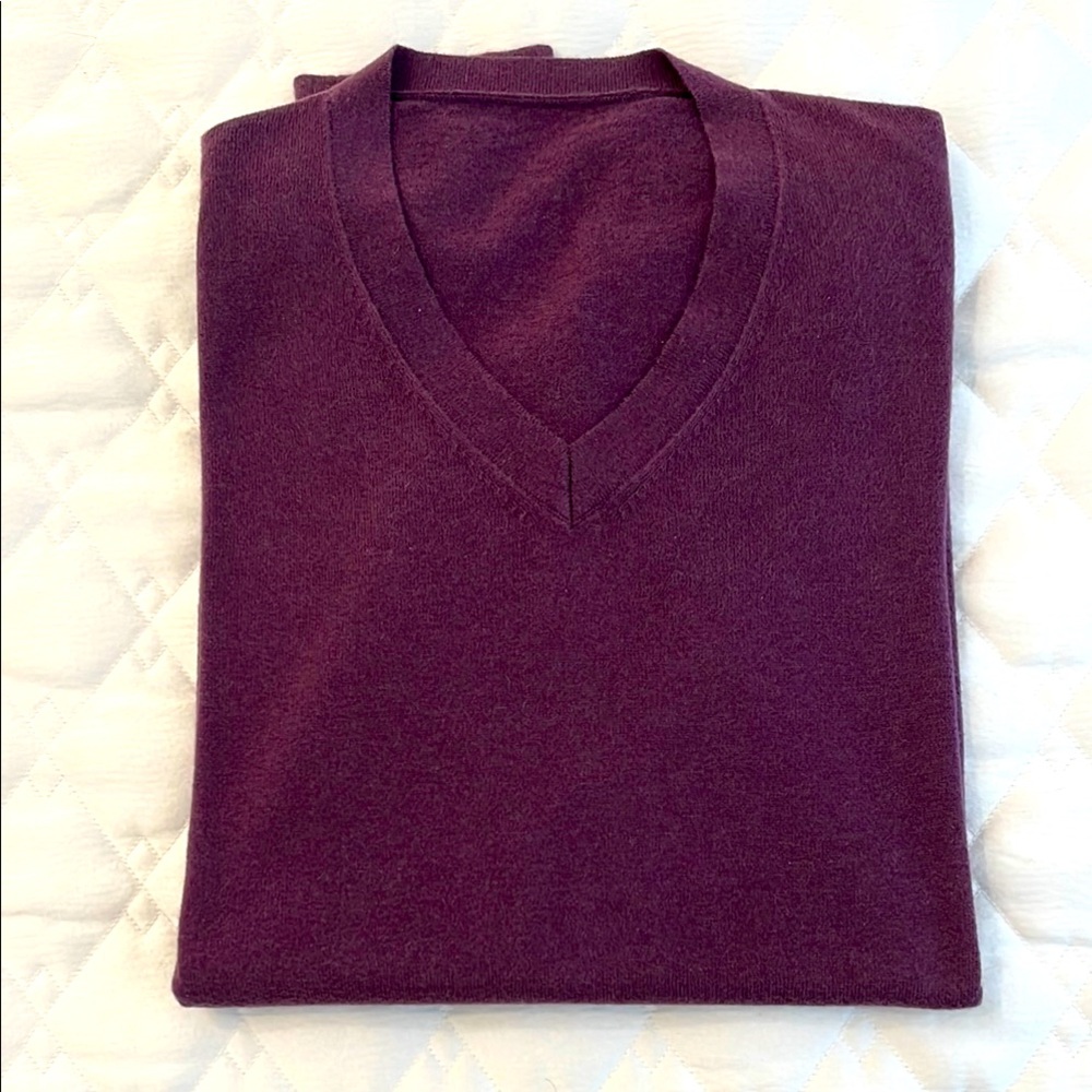 Cashmere V-neck